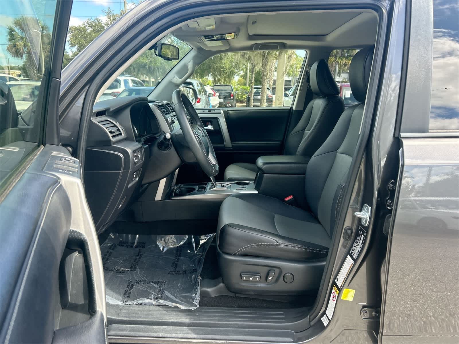 Used 2018 Toyota 4Runner SR5 Premium with VIN JTEZU5JR2J5190096 for sale in Wesley Chapel, FL