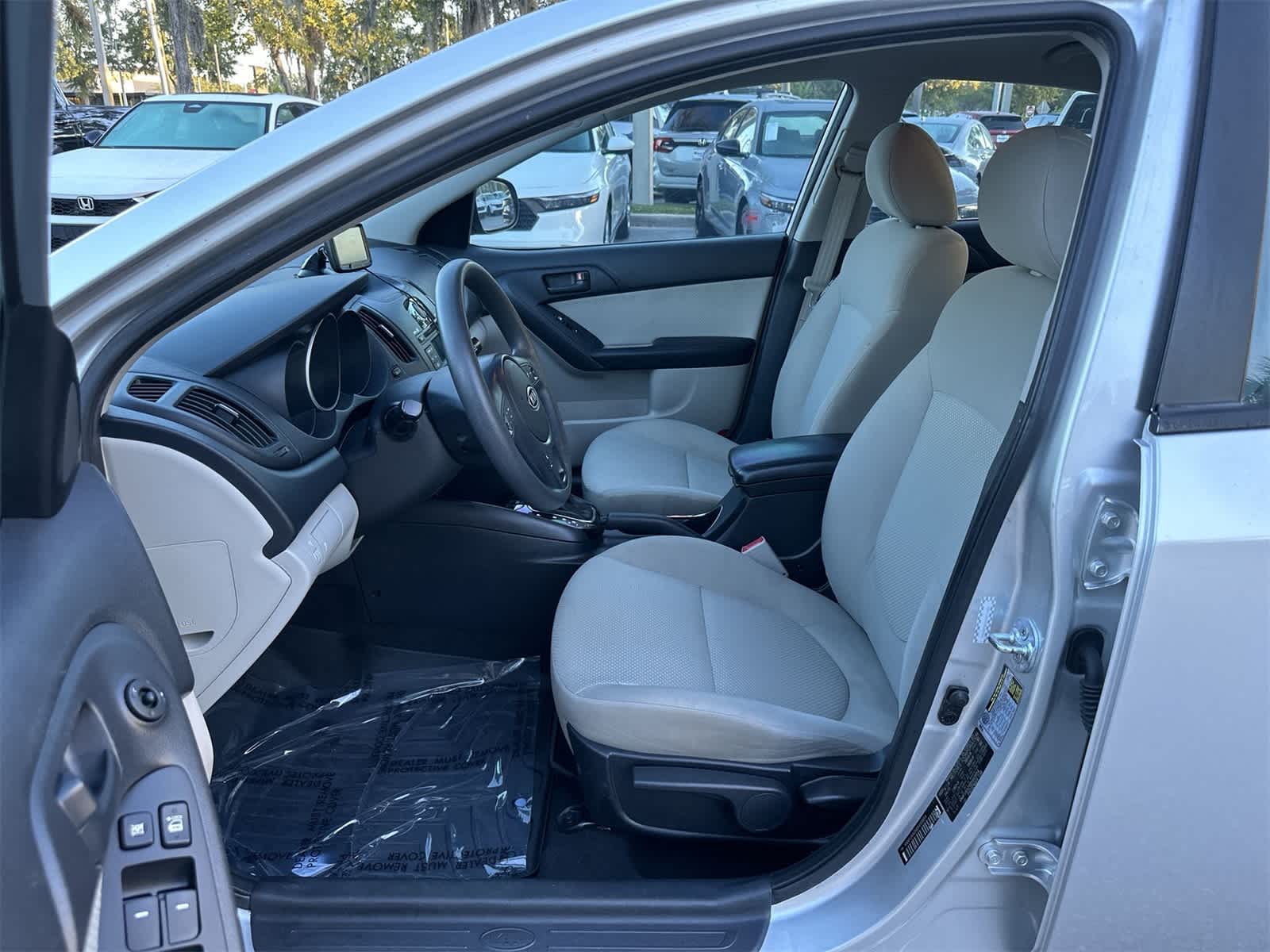 Used 2011 Kia Forte EX with VIN KNAFU4A2XB5449954 for sale in Wesley Chapel, FL