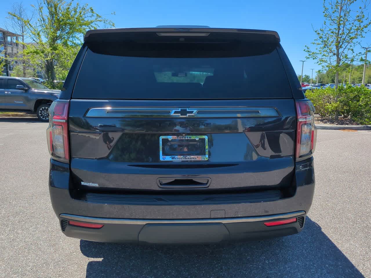 View vehicle photo 5