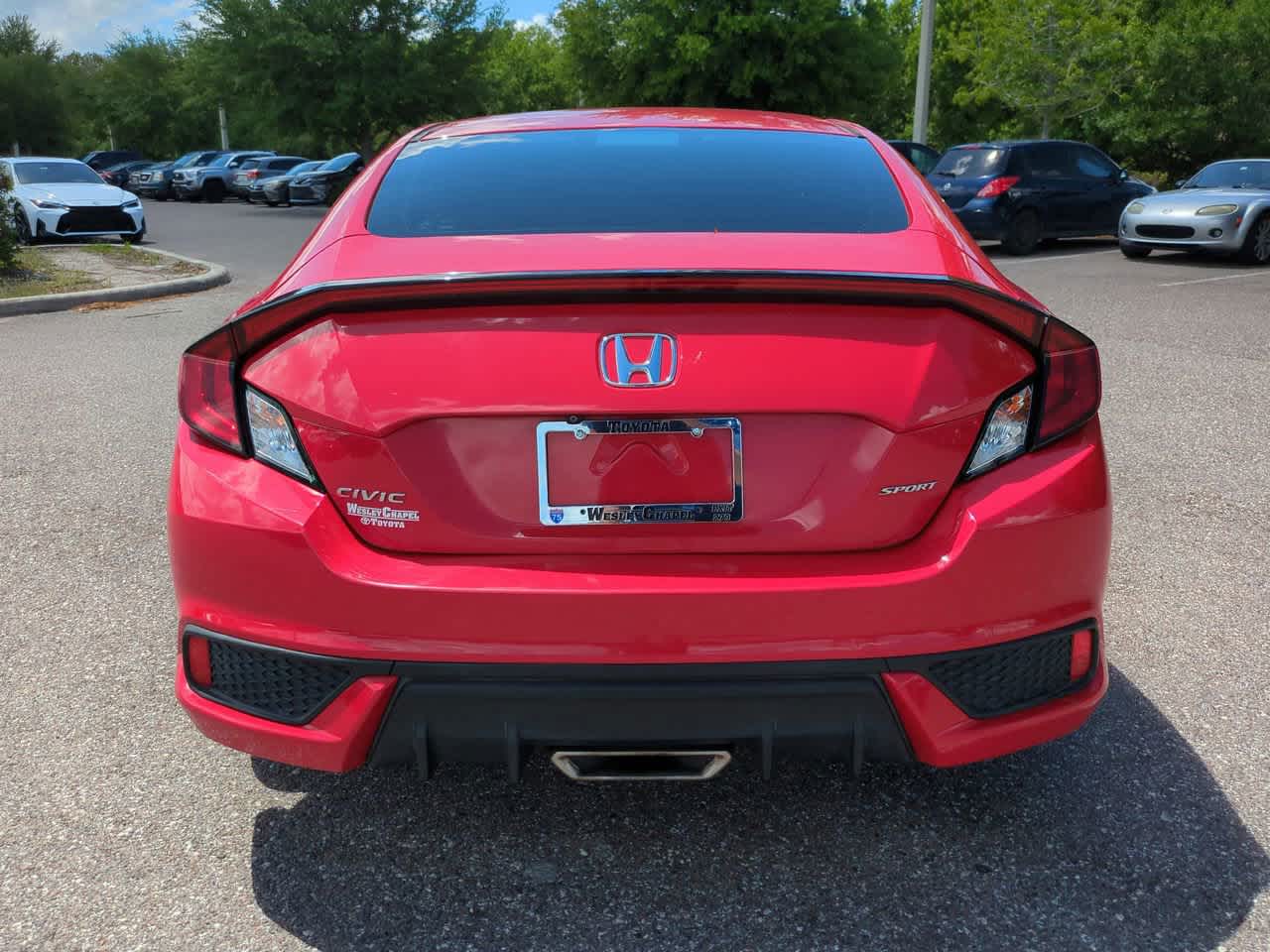 View vehicle photo 5