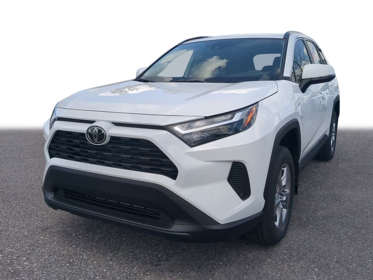 2025 Toyota RAV4 XLE FWD