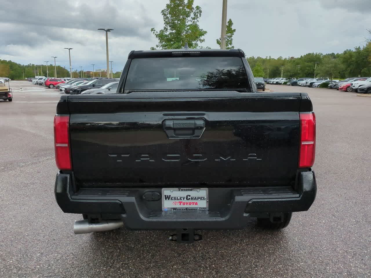 2025 Toyota Tacoma SR5 Double Cab photo 2