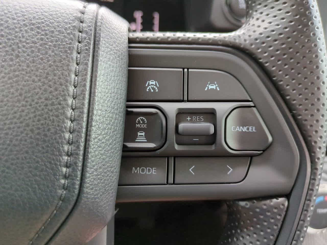 2025 Toyota Tacoma SR5 Double Cab photo 18