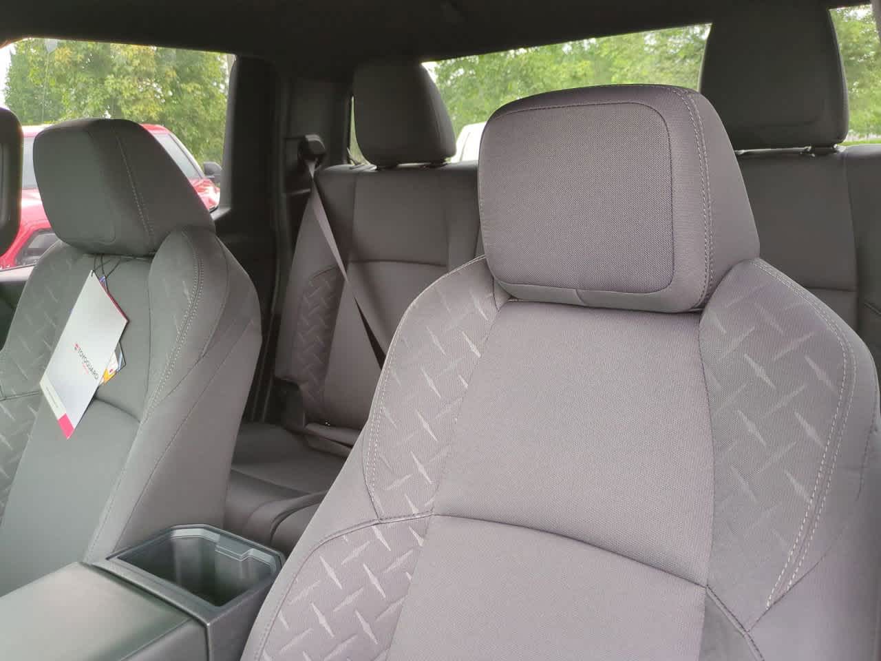 2025 Toyota Tacoma SR5 Double Cab photo 5