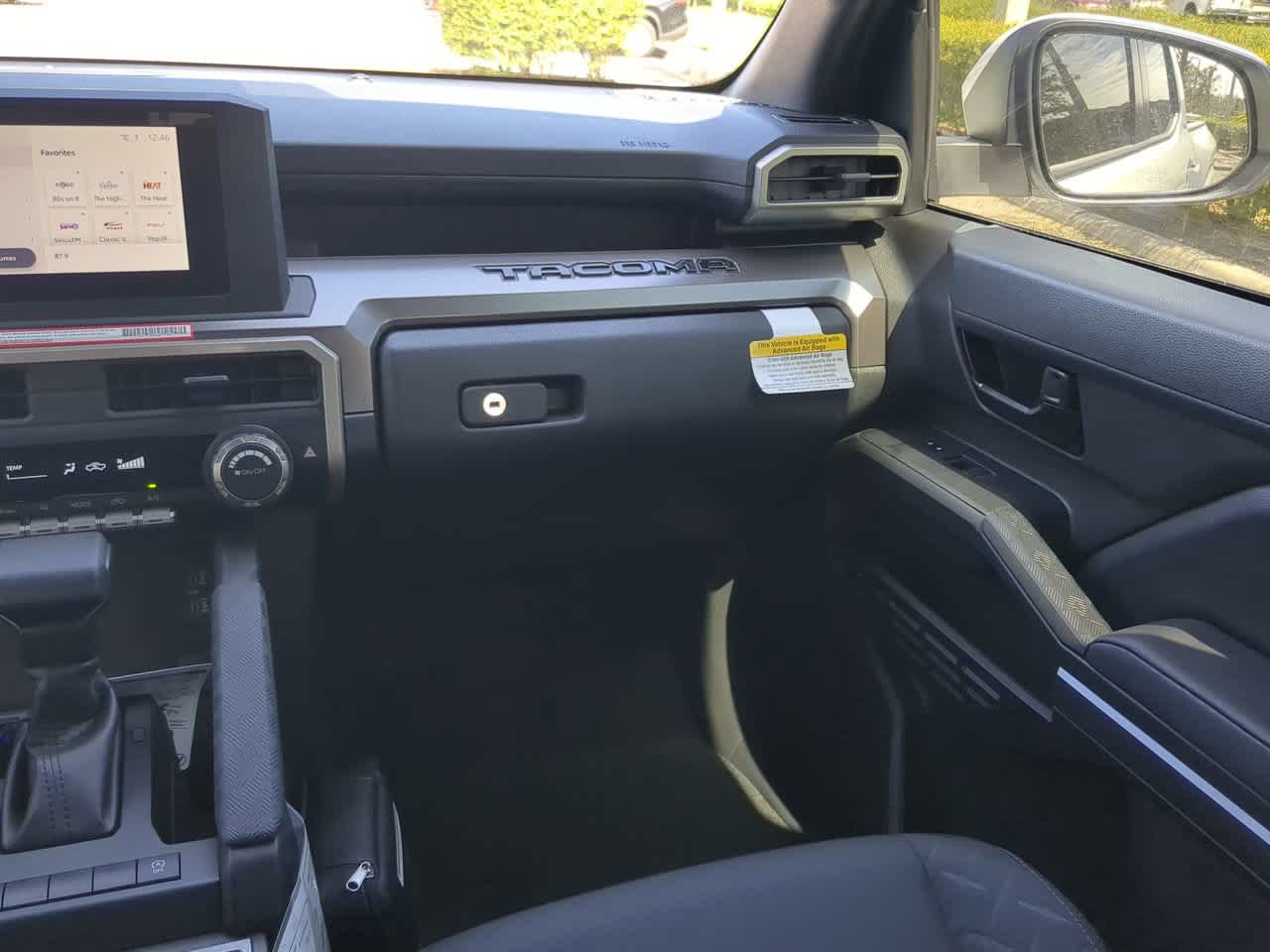 2025 Toyota Tacoma SR5 Double Cab photo 14