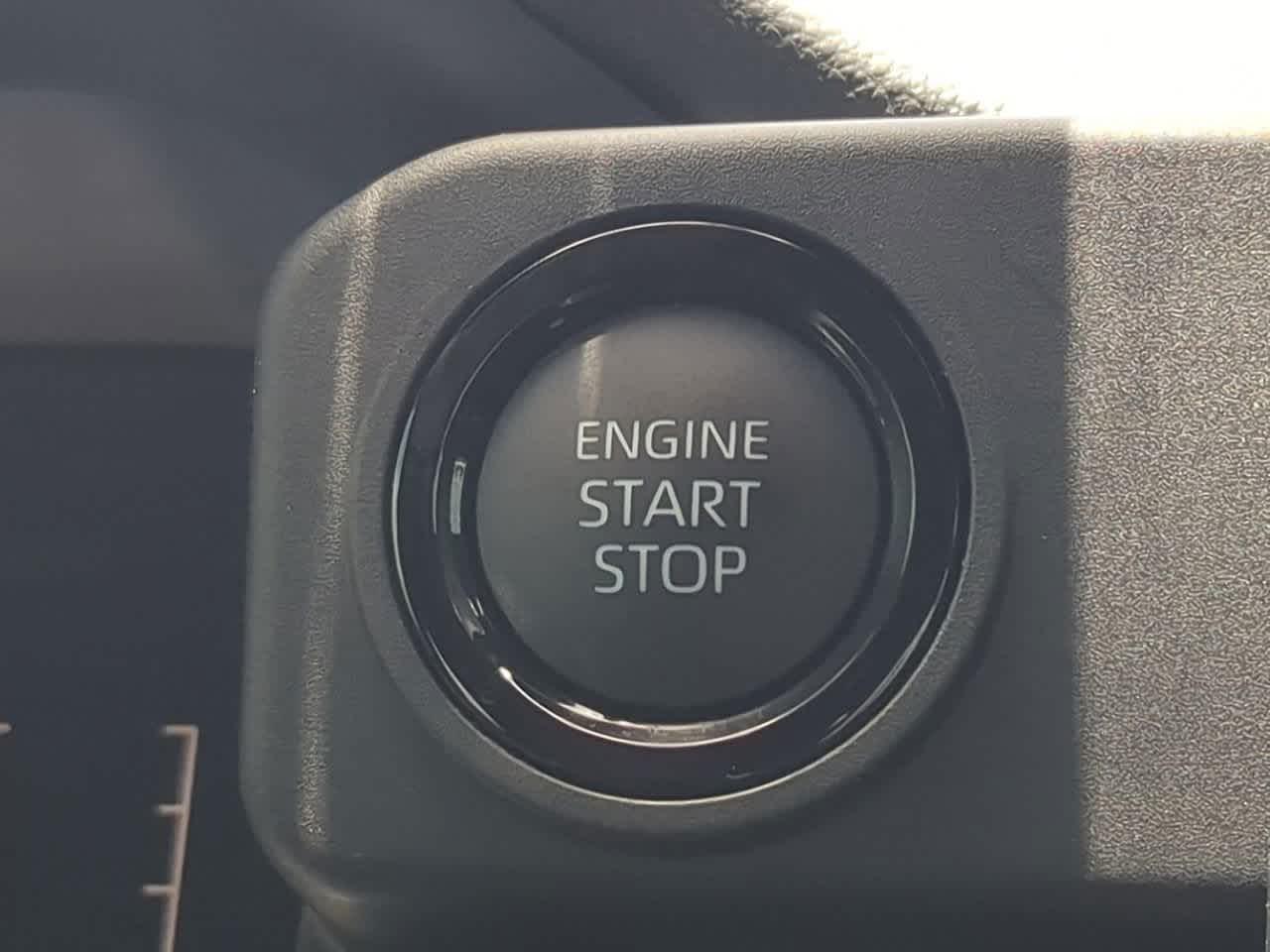 2025 Toyota Tacoma SR5 Double Cab photo 20