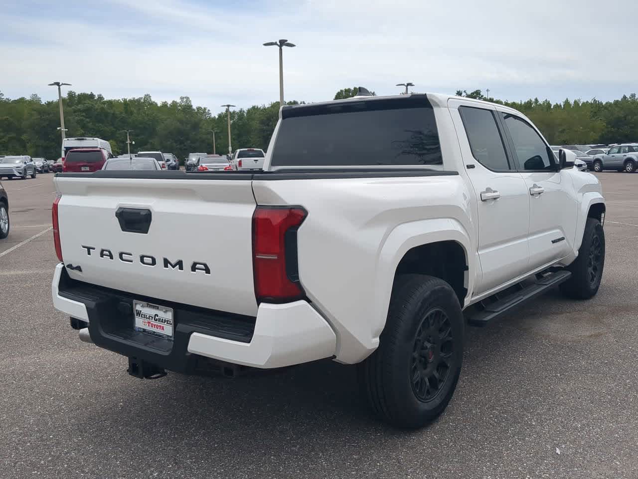 2025 Toyota Tacoma SR5 Double Cab photo 5