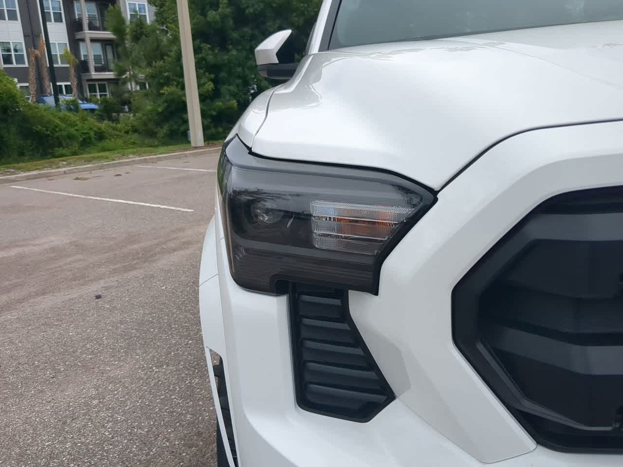 2025 Toyota Tacoma SR5 Double Cab photo 9