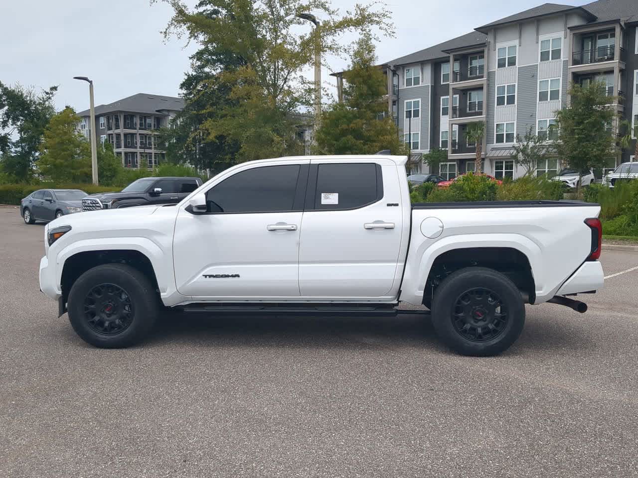 2025 Toyota Tacoma SR5 Double Cab photo 2