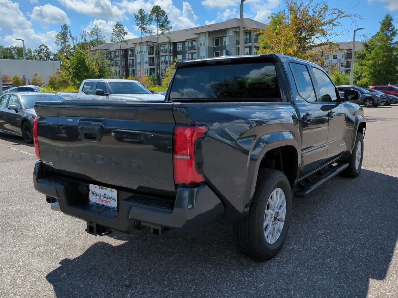 2025 Toyota Tacoma SR5 Double Cab photo 3