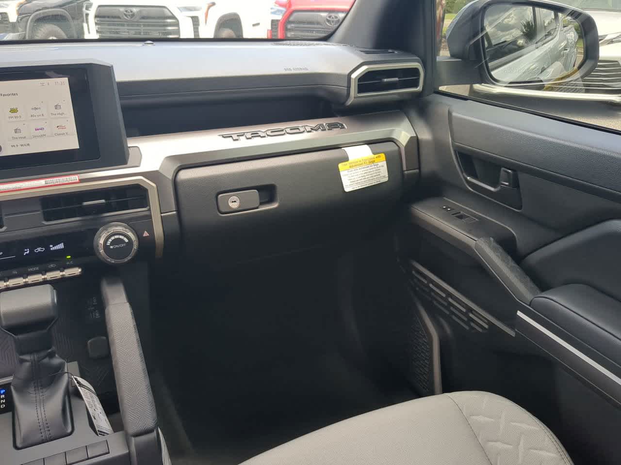 2025 Toyota Tacoma SR5 Double Cab photo 17