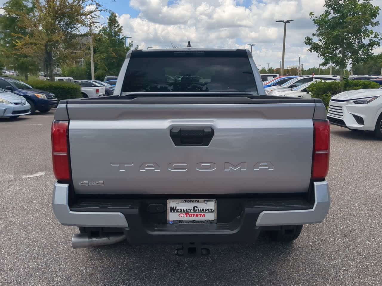 2025 Toyota Tacoma SR5 Double Cab photo 6