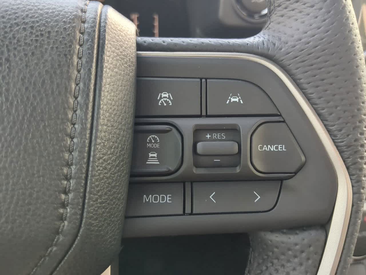 2025 Toyota Tacoma SR5 Double Cab photo 23