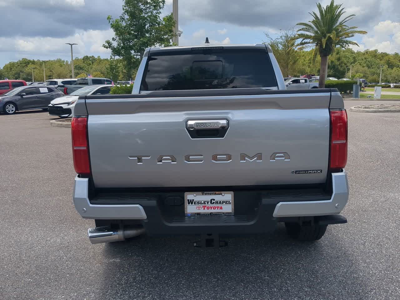 2025 Toyota Tacoma Limited Double Cab photo 3