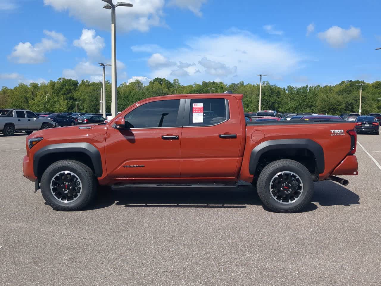 2025 Toyota Tacoma TRD Off-Road Double Cab photo 2