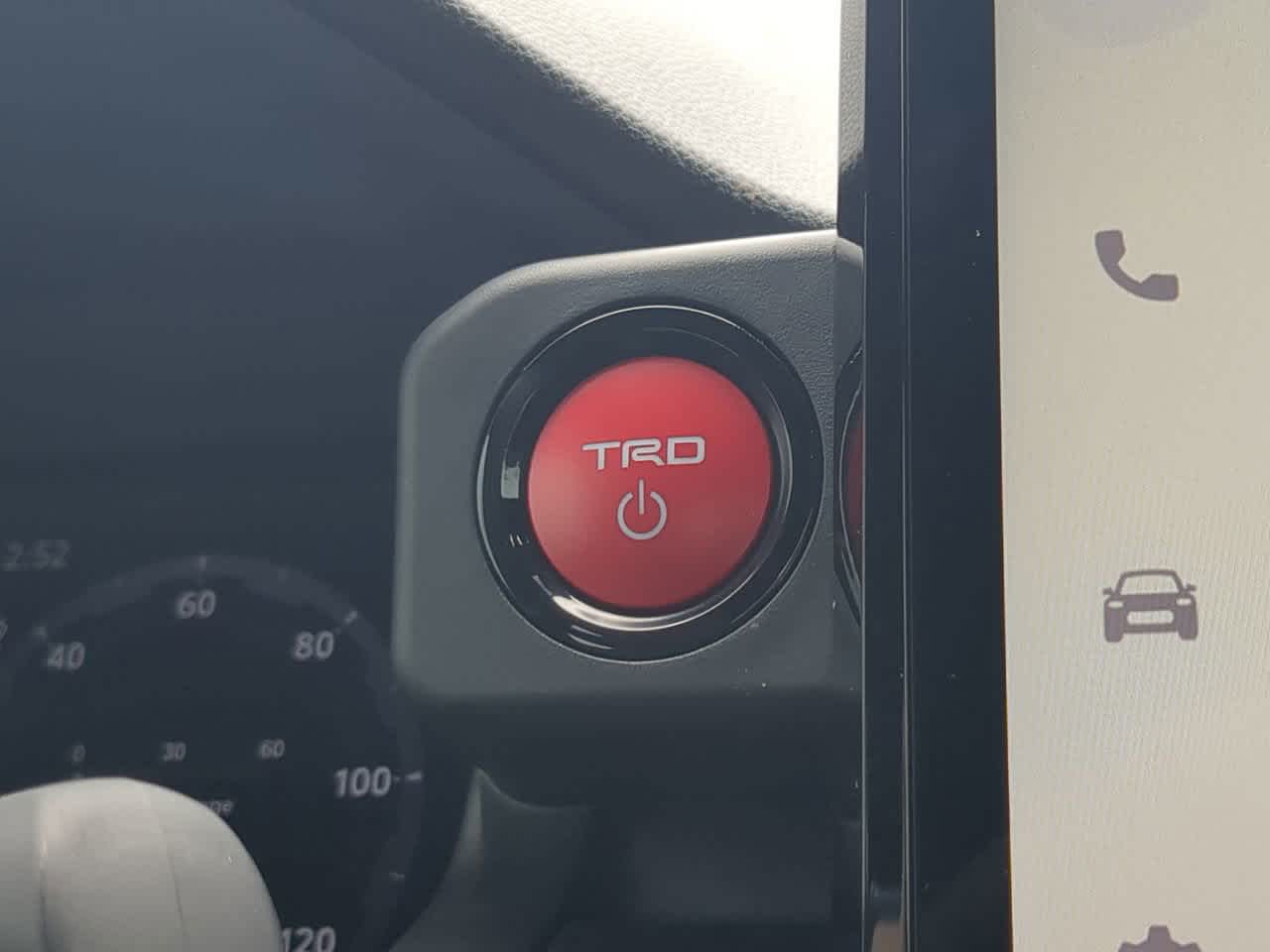 2025 Toyota Tacoma TRD Off-Road Double Cab photo 17