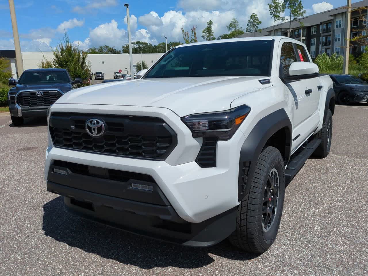 2025 Toyota Tacoma TRD Off-Road Double Cab photo 3
