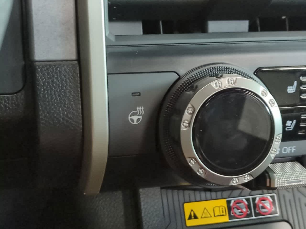 2025 Toyota Tacoma Trailhunter Double Cab photo 16