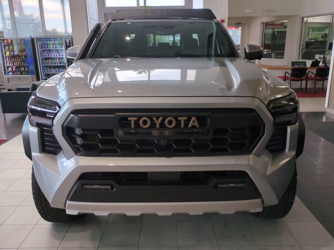 2025 Toyota Tacoma Trailhunter Double Cab photo 5
