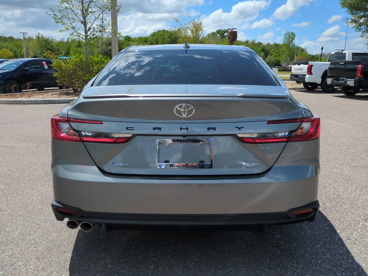 View vehicle photo 5