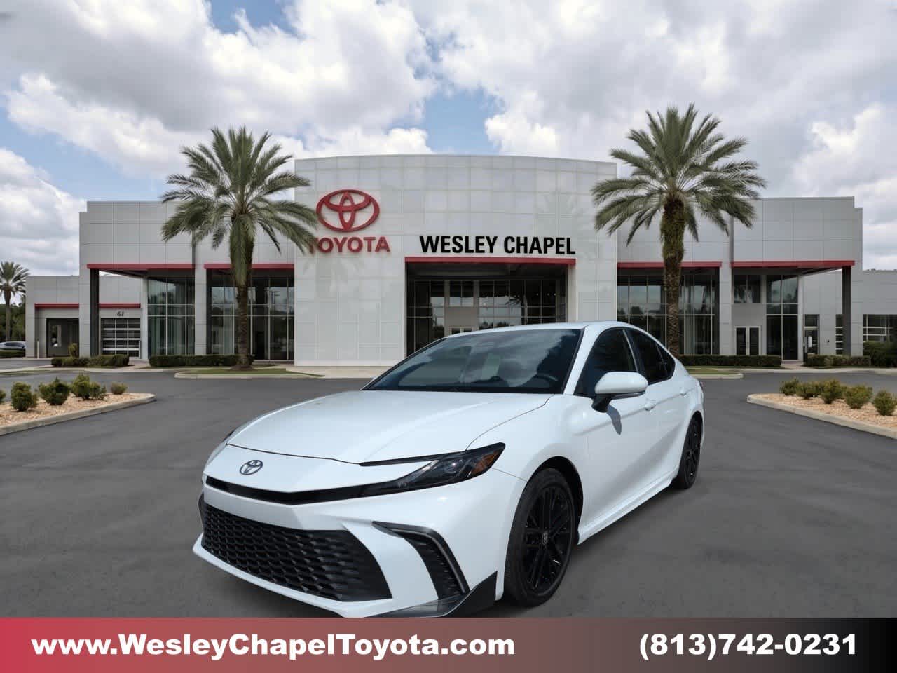 2026 Toyota Camry SE FWD