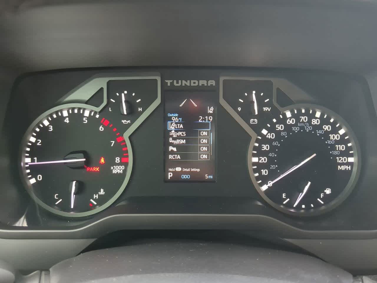 2025 Toyota Tundra SR5 CrewMax photo 24