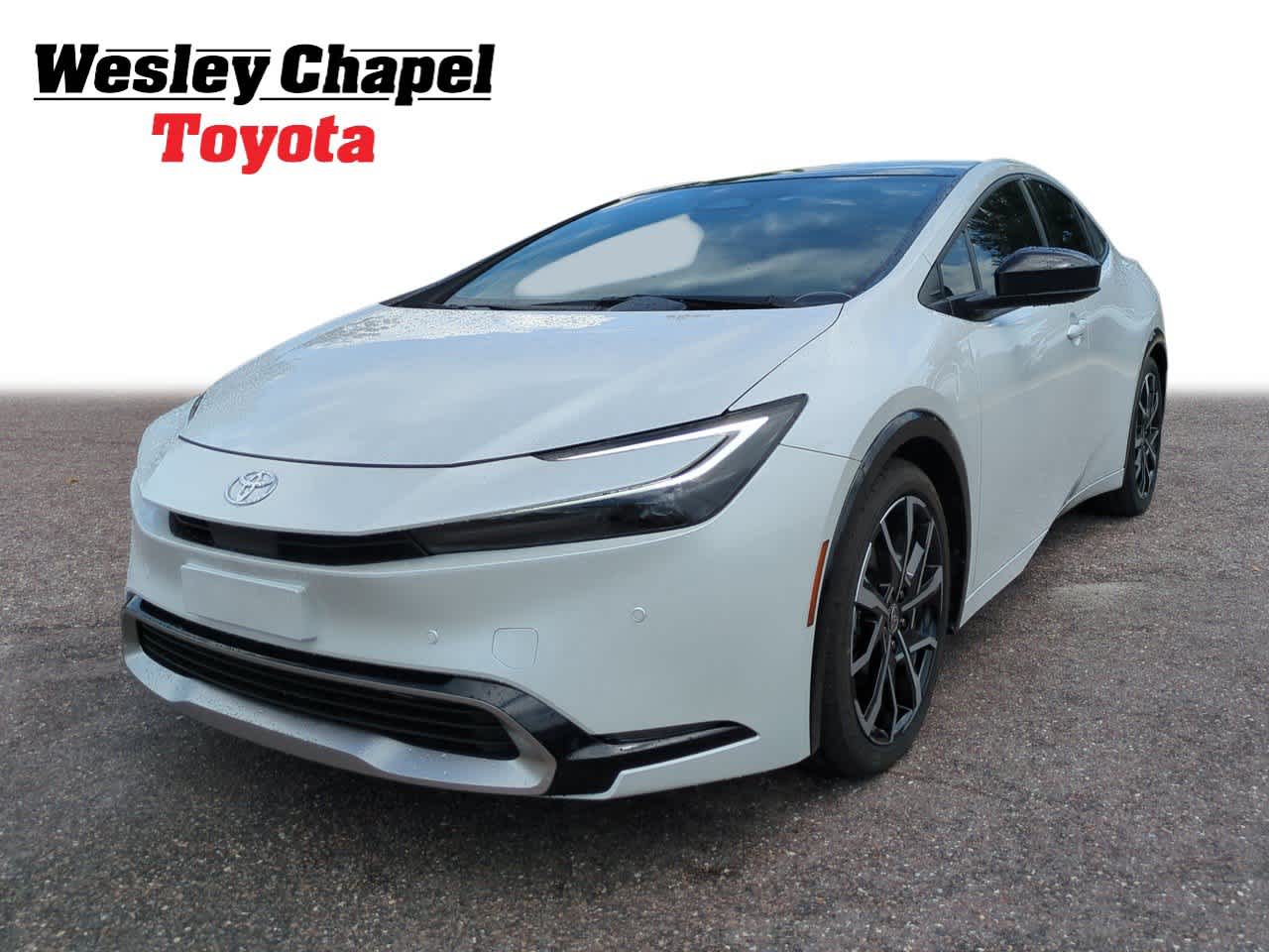 White (Wind Chill Pearl) 2026 Toyota Prius Plug-In Hybrid Hatchback Front-Wheel Drive Continuously Variable Transmission