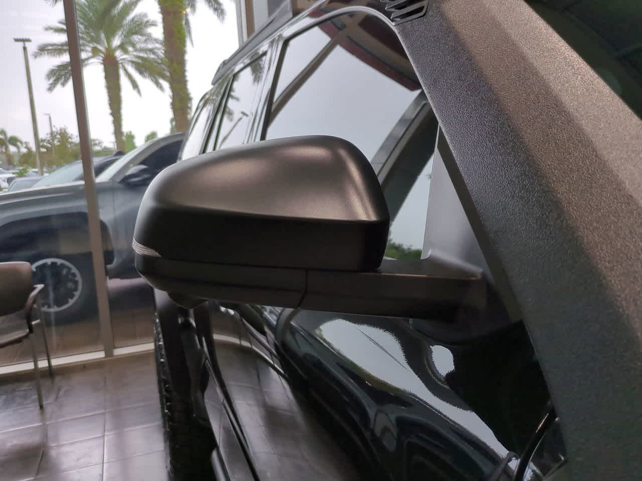 2025 Toyota 4Runner photo 9
