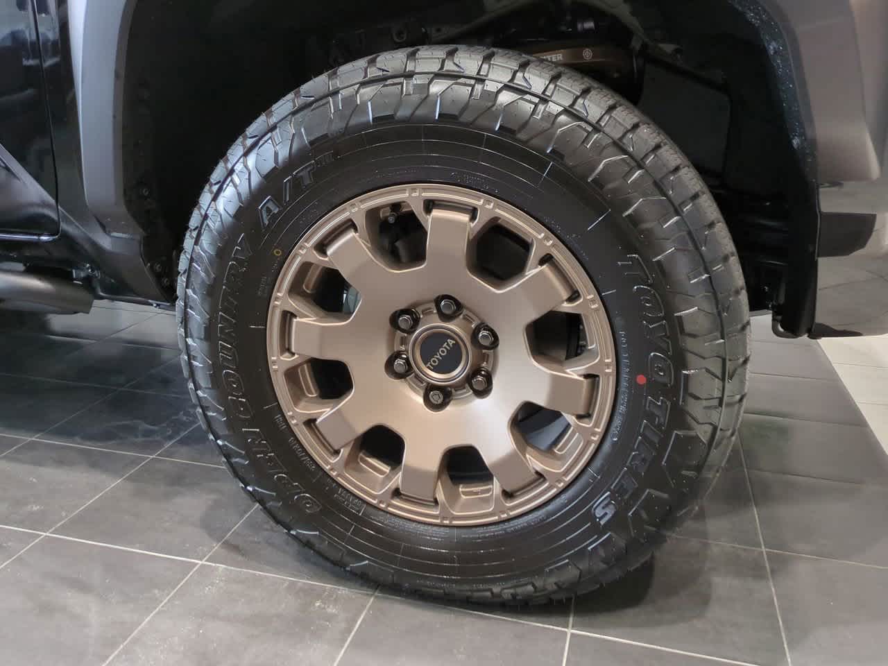 2025 Toyota 4Runner photo 8
