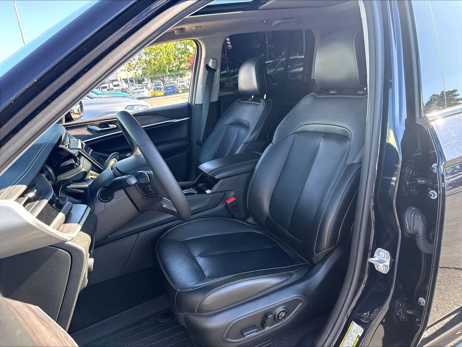 Used 2022 Jeep Grand Cherokee 4xe SUV