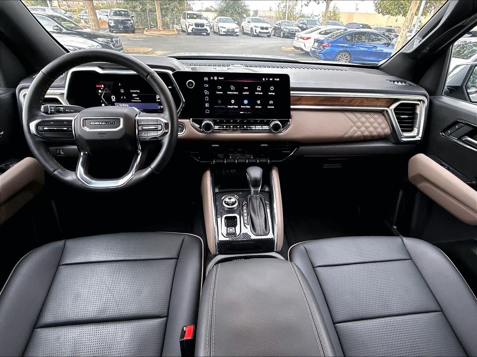 Used 2025 GMC Canyon Truck