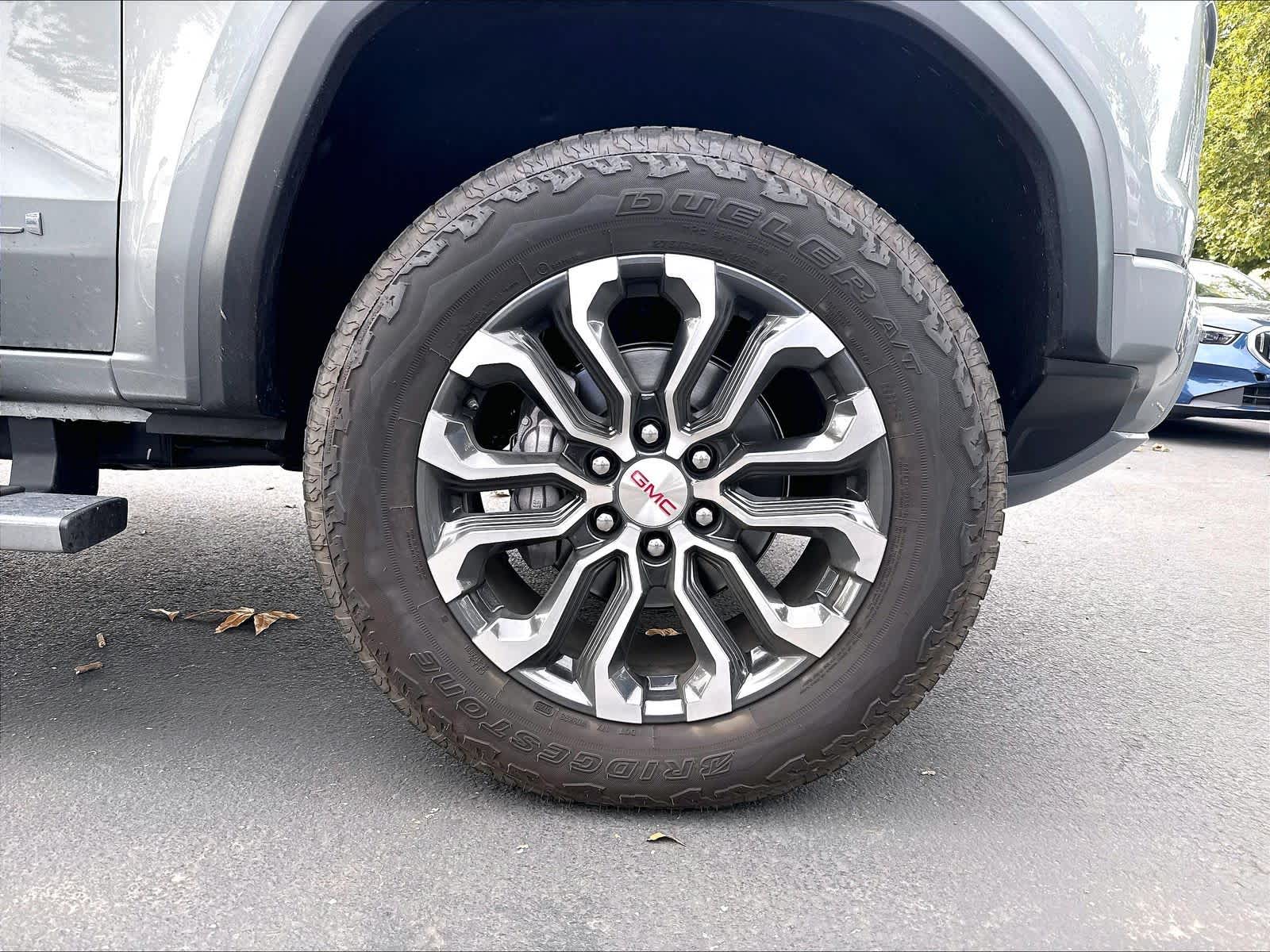 Used 2025 GMC Canyon Truck
