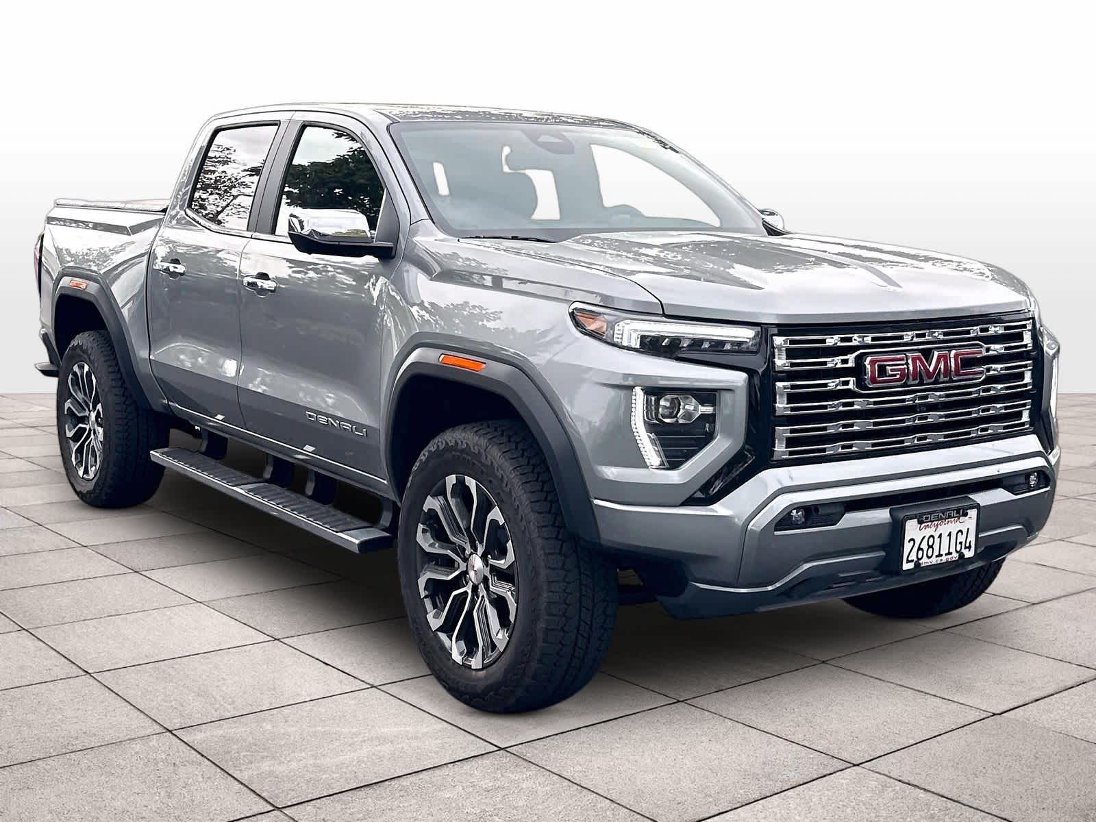 Used 2025 GMC Canyon Truck