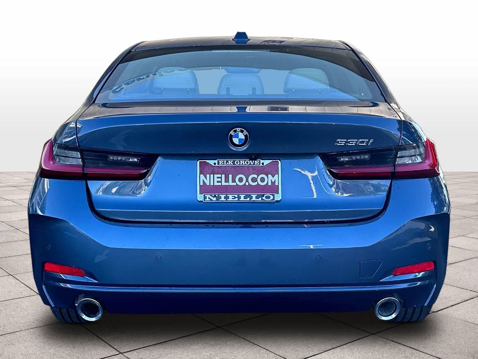 New 2026 BMW 330i NA Sedan