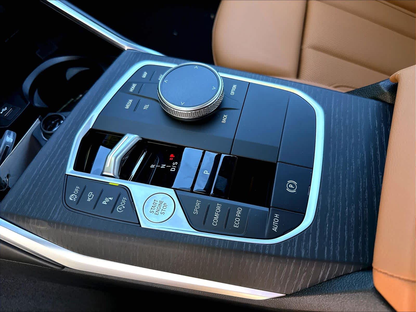 New 2026 BMW 330i NA Sedan