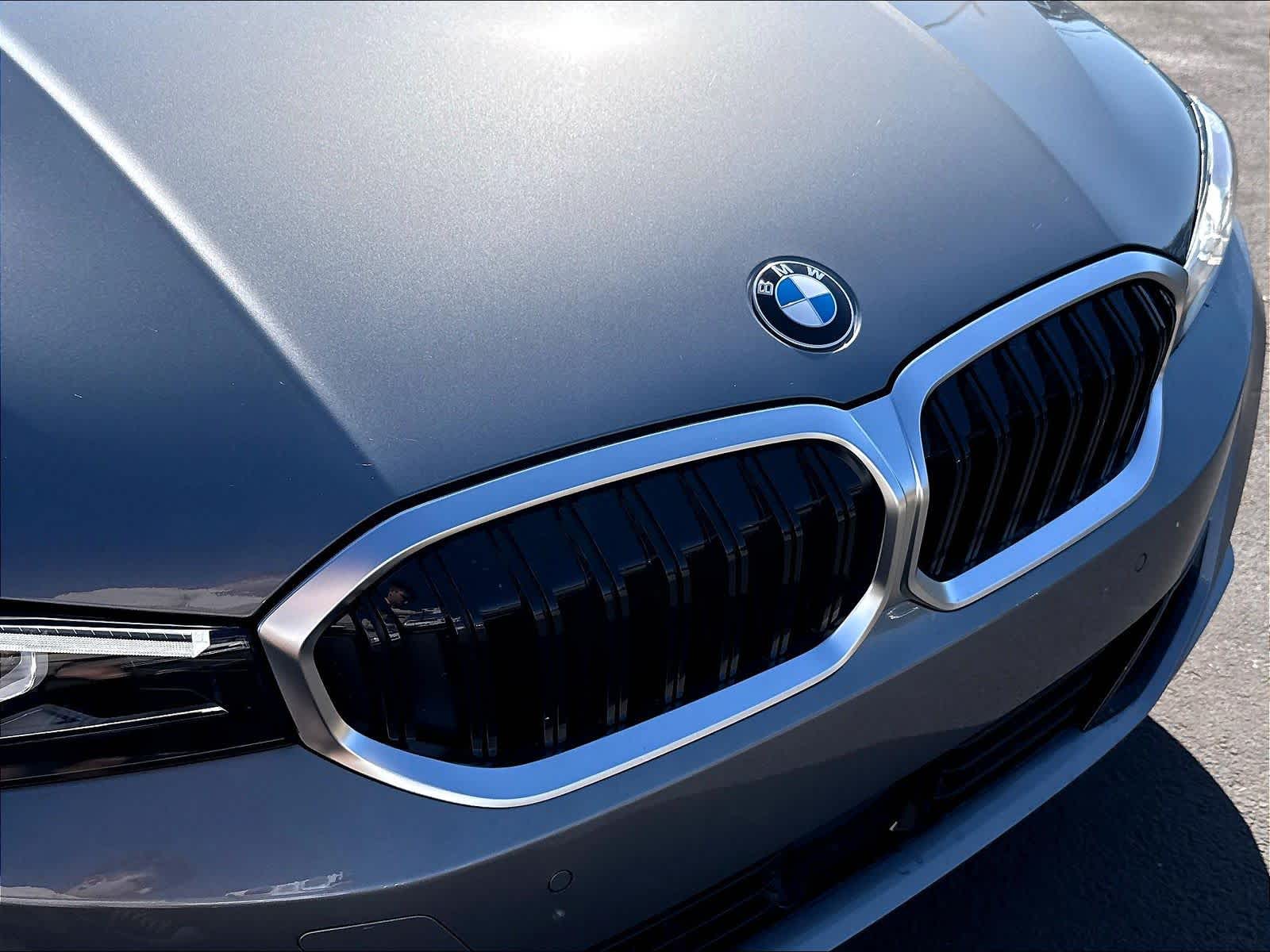 New 2026 BMW 330i NA Sedan