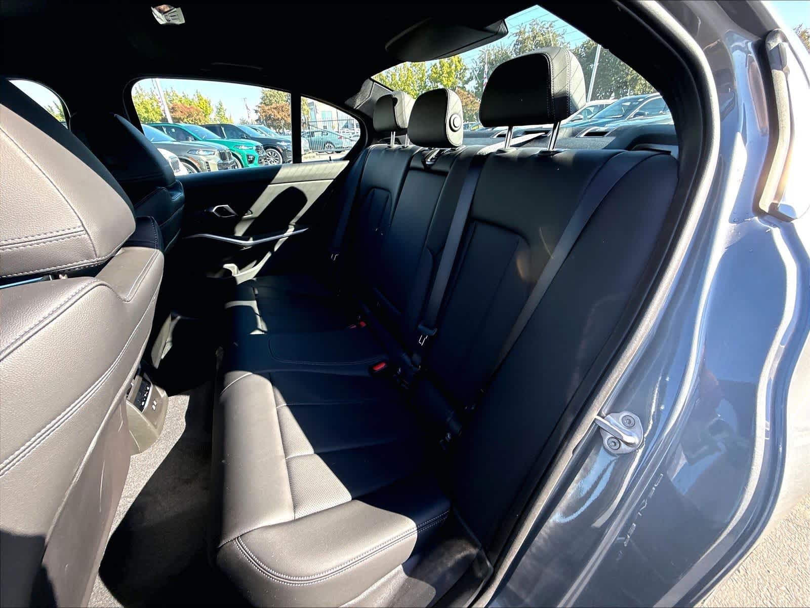 New 2026 BMW 330i NA Sedan