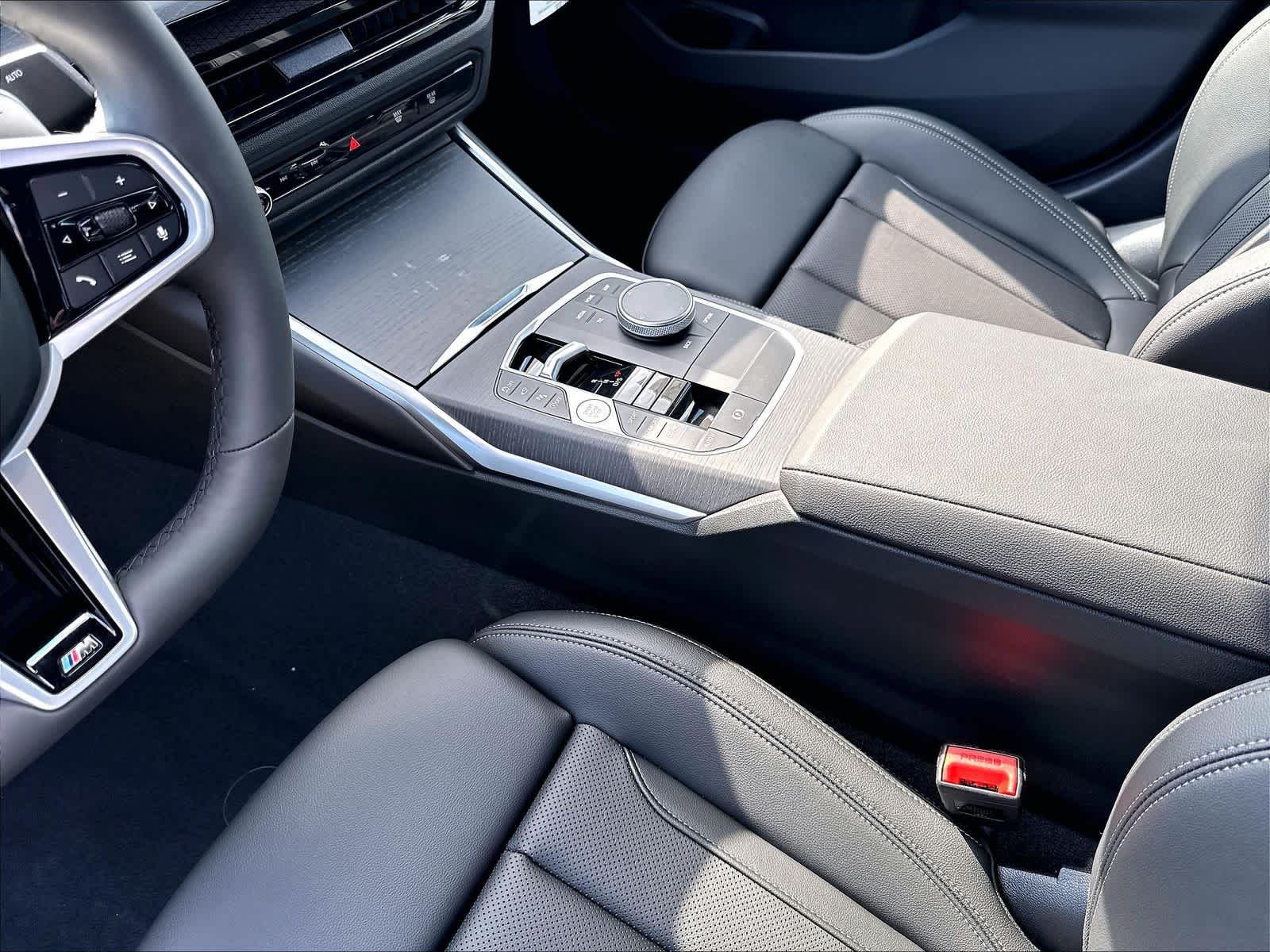 New 2026 BMW 330i NA Sedan