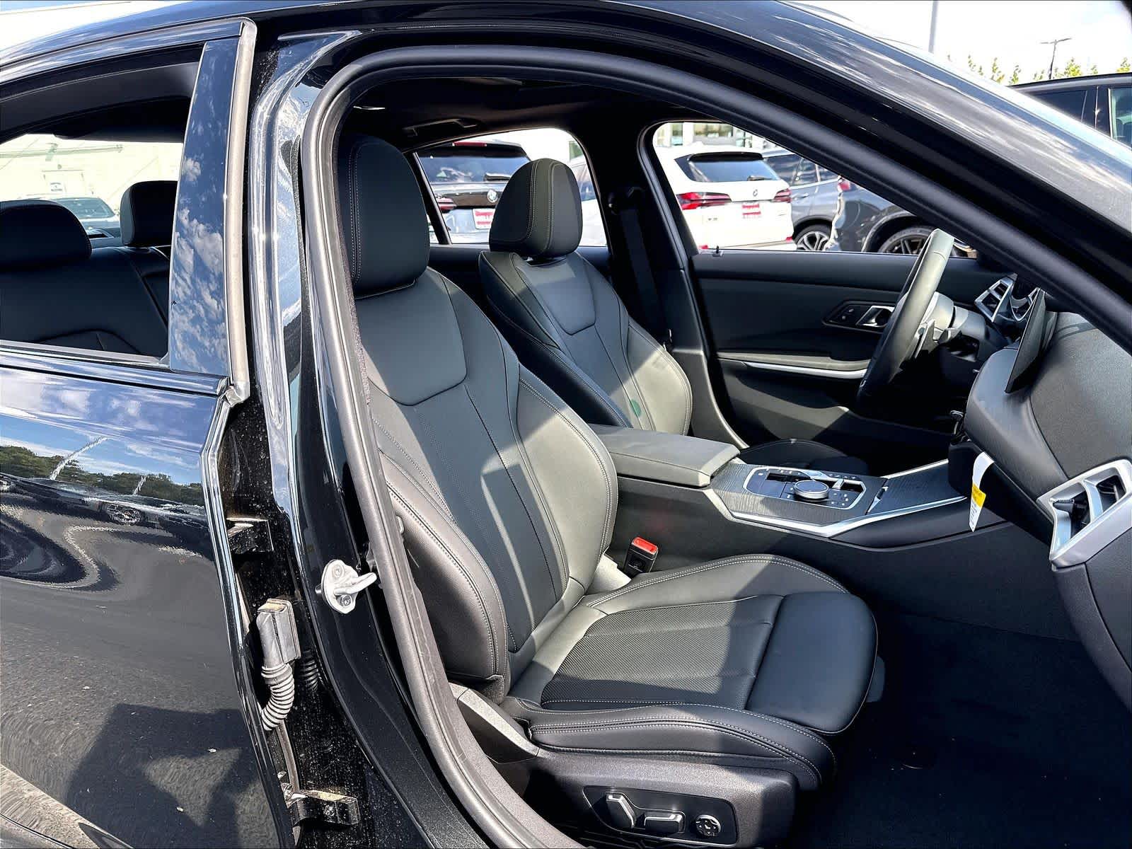 New 2026 BMW 330i NA Sedan