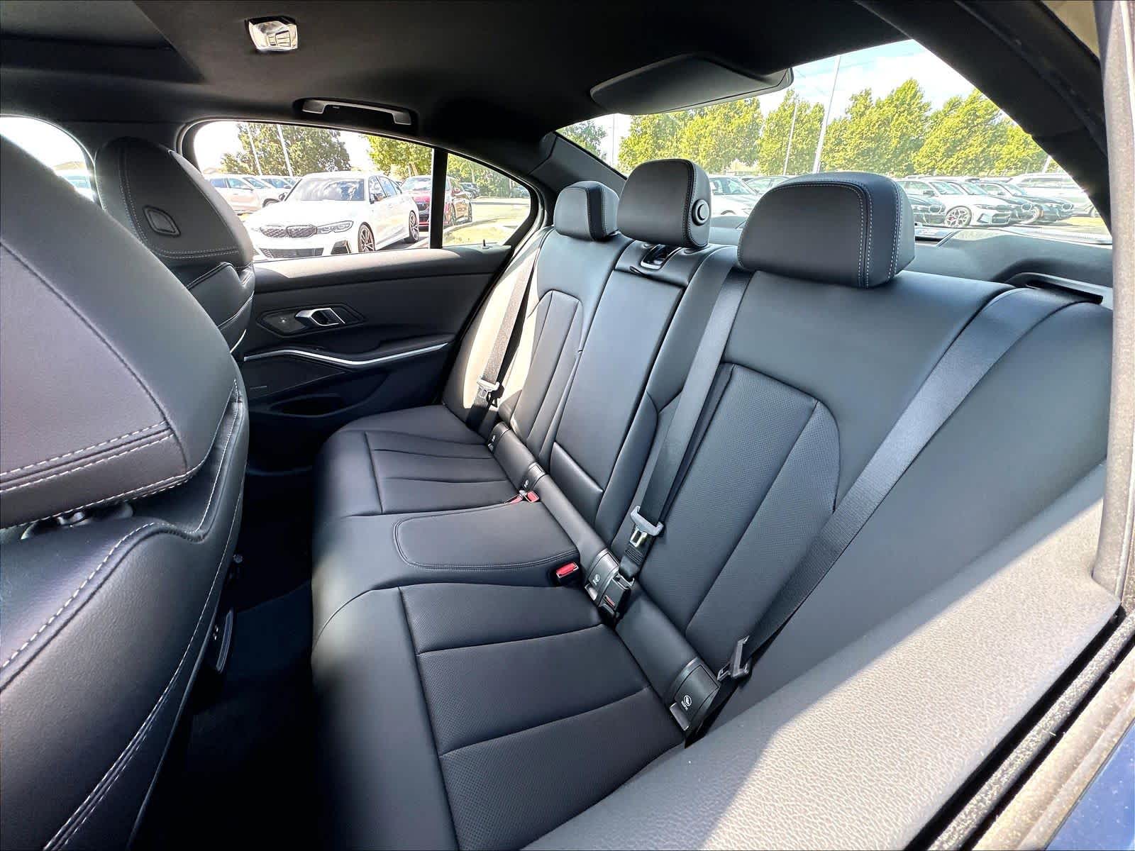 New 2026 BMW 330i NA Sedan