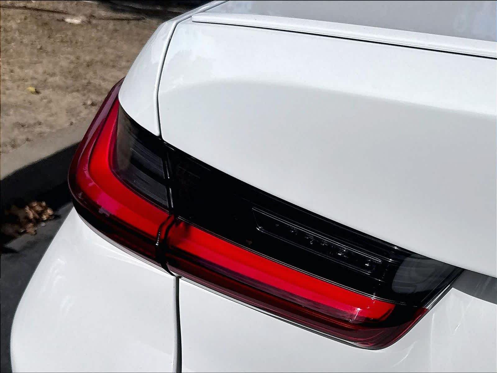 New 2026 BMW 330i NA Sedan