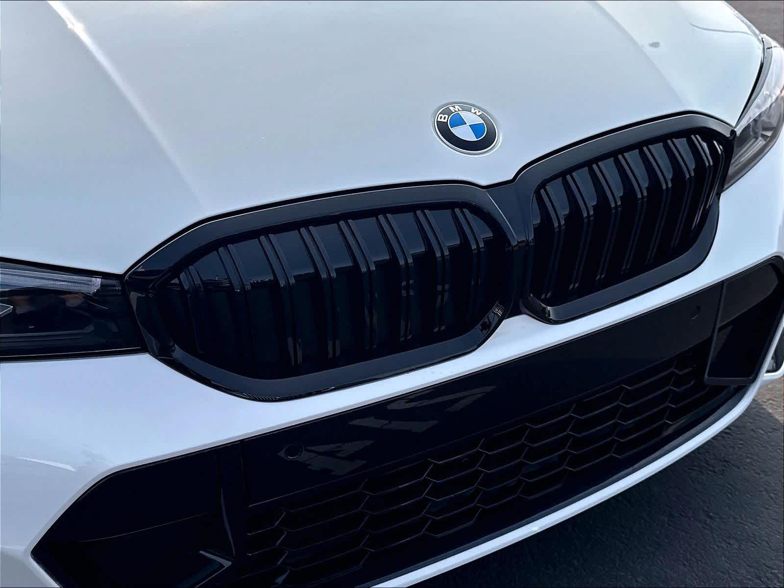 New 2026 BMW 330i NA Sedan