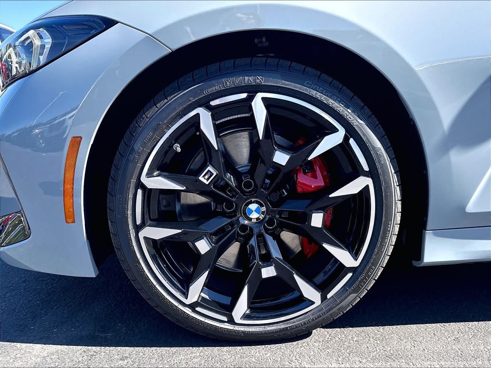 New 2026 BMW 330i NA Sedan