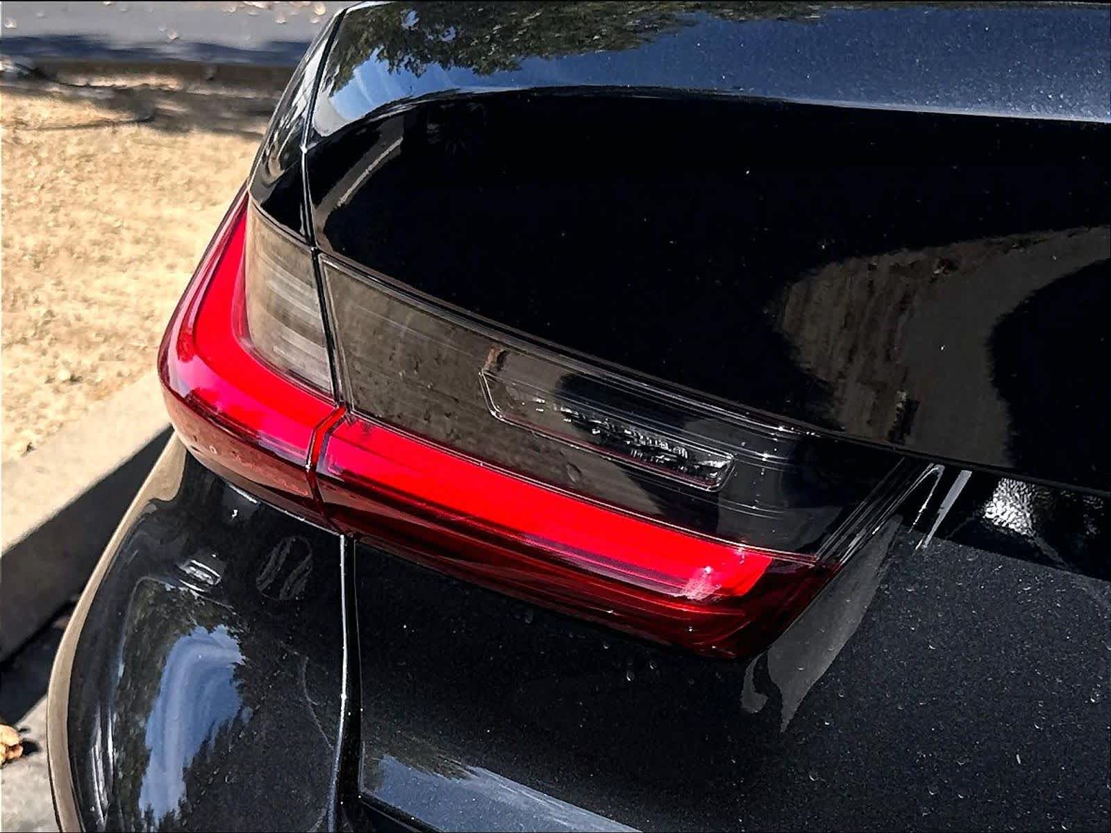 New 2026 BMW 330i NA Sedan