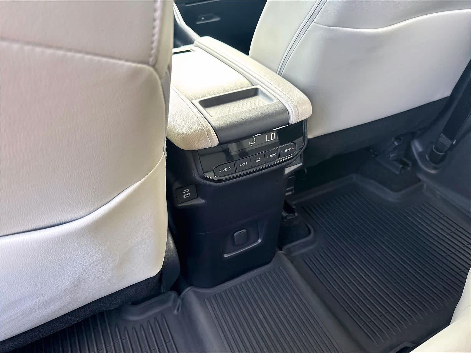 Used 2026 Toyota Grand Highlander SUV