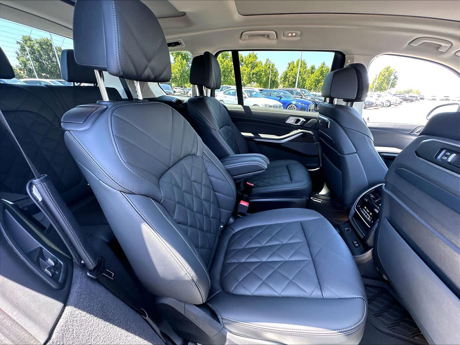 Used 2025 BMW X7 xDrive40i SUV