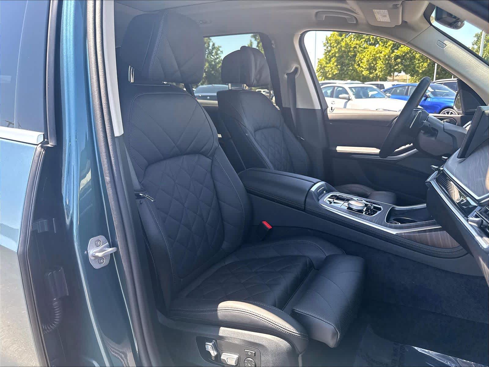Used 2025 BMW X7 xDrive40i SUV