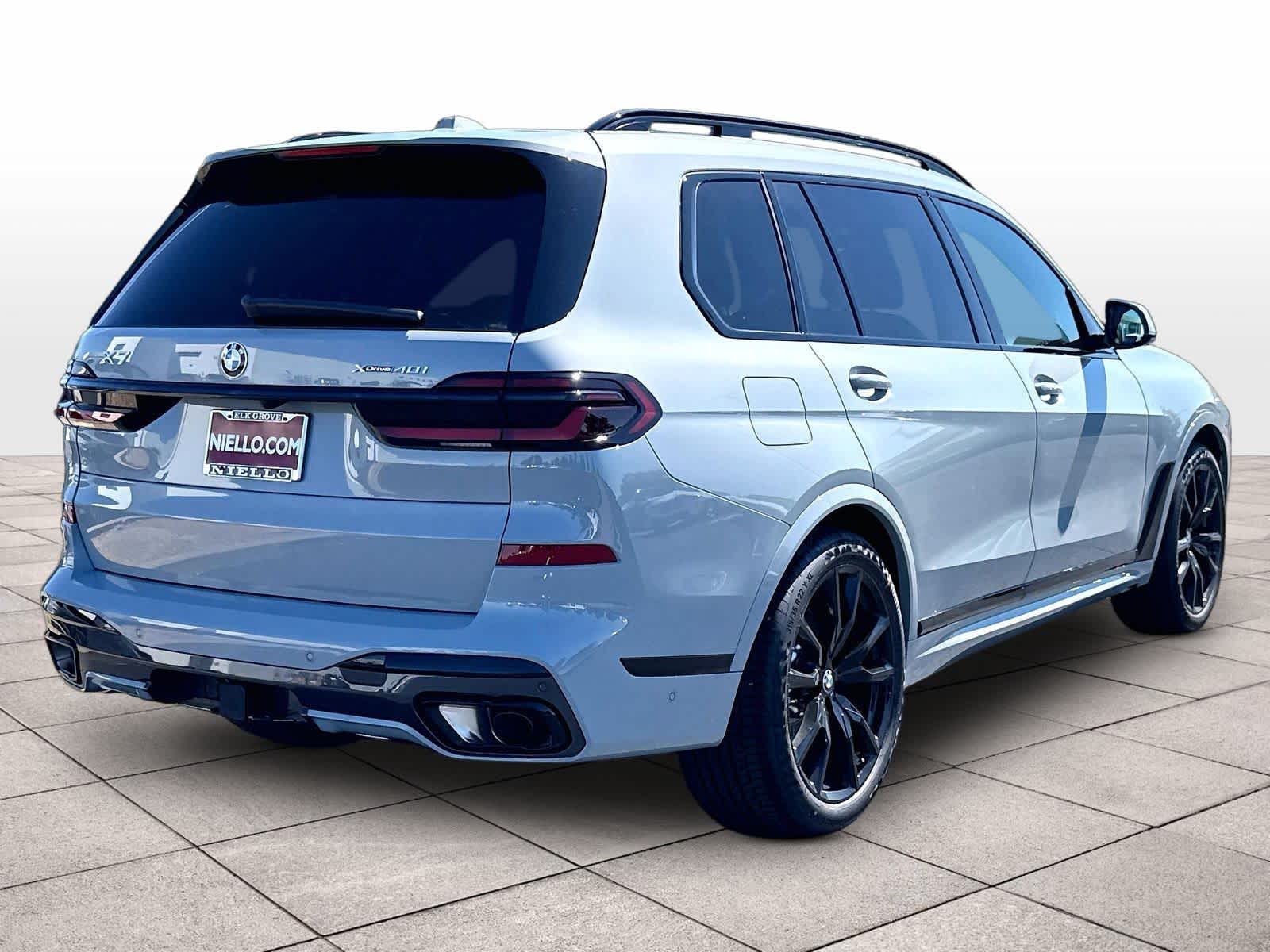 New 2027 BMW X7 xDrive40i SUV