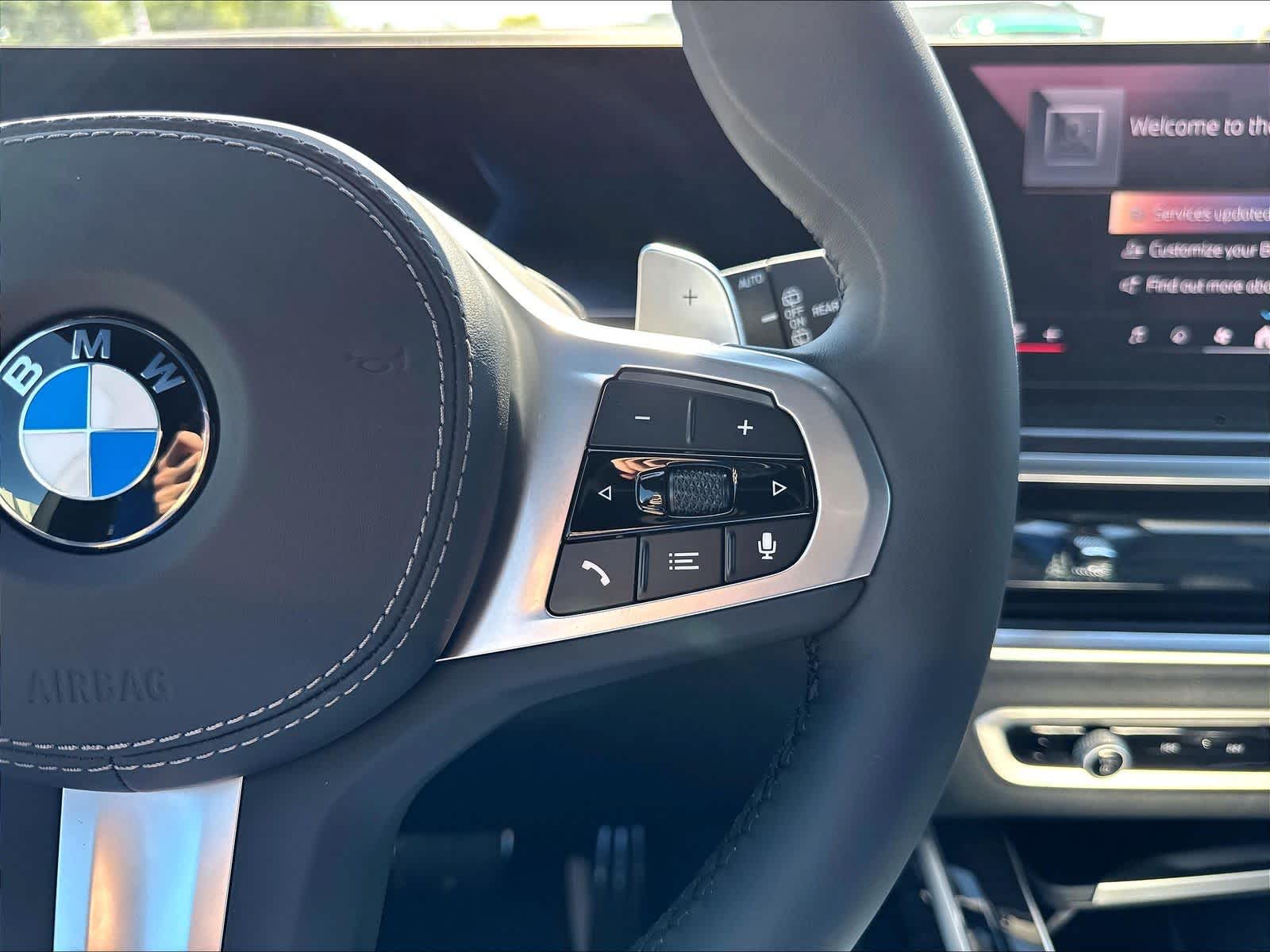 New 2027 BMW X7 xDrive40i SUV