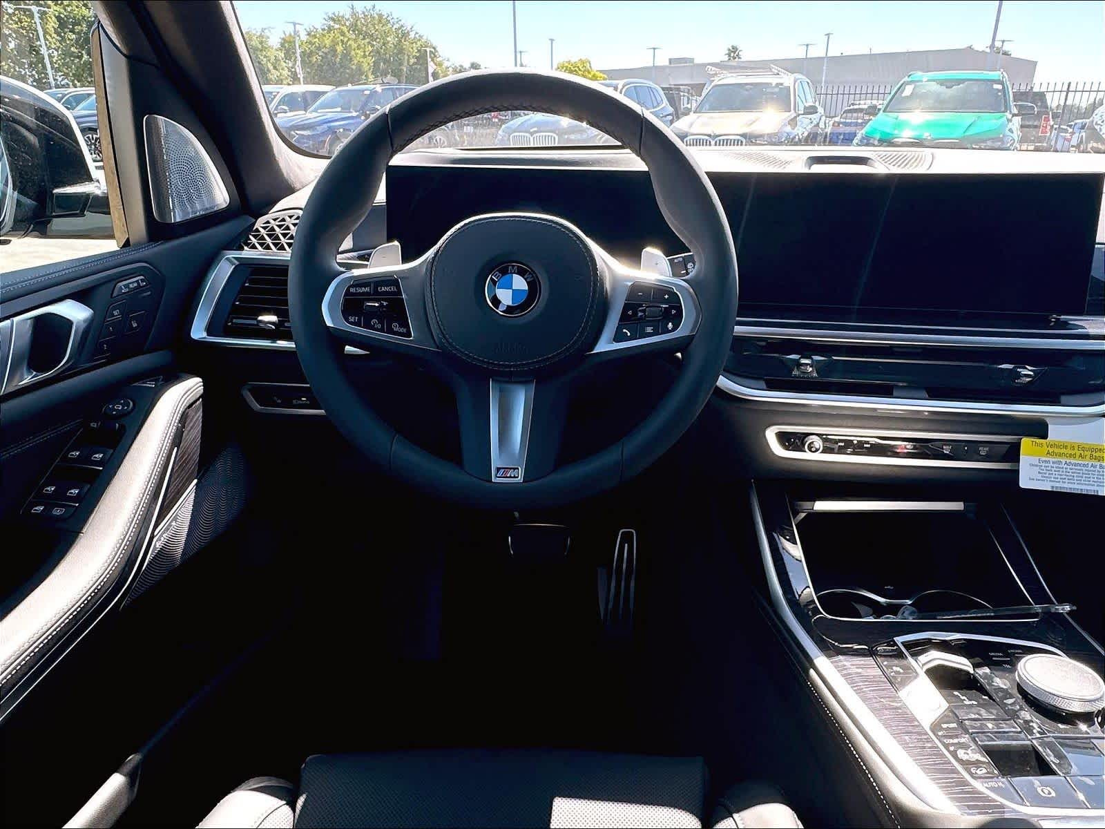 New 2027 BMW X7 xDrive40i SUV